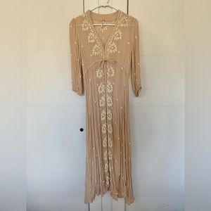 Embroidered fable free people dress XS
